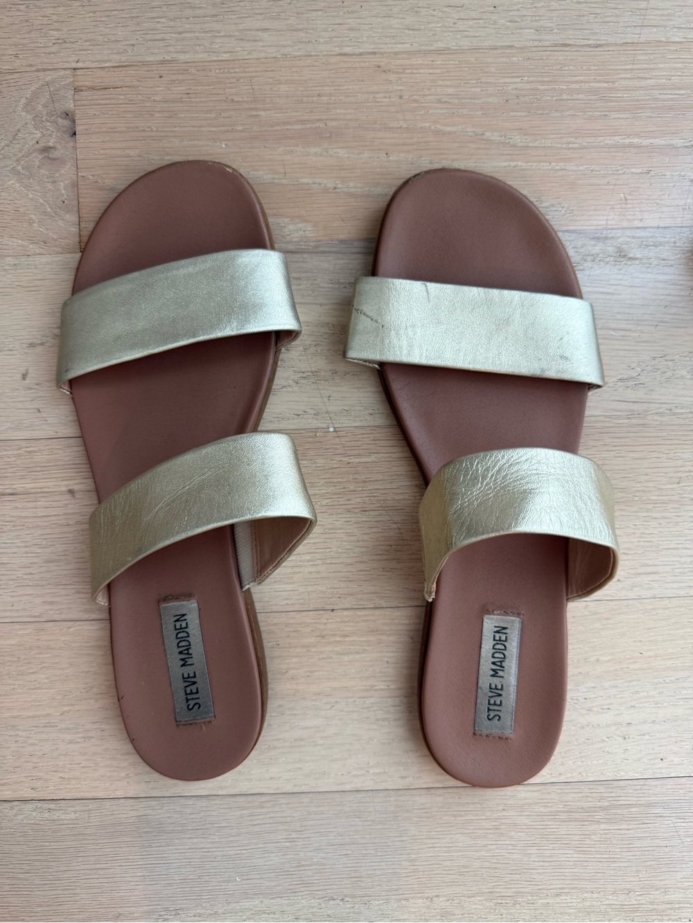 Steve Madden Gold sandals